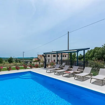 Holiday home Karina